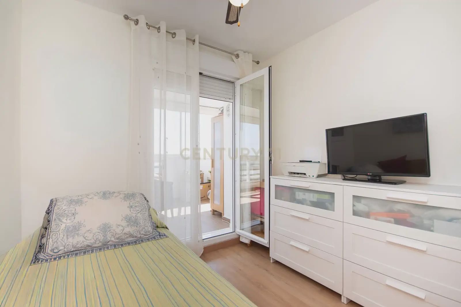 3 sypialnia Penthouse na sprzedaż w Muchamiel / Mutxamel z basenem garażem - 349 999 € (Ref: 9848238)