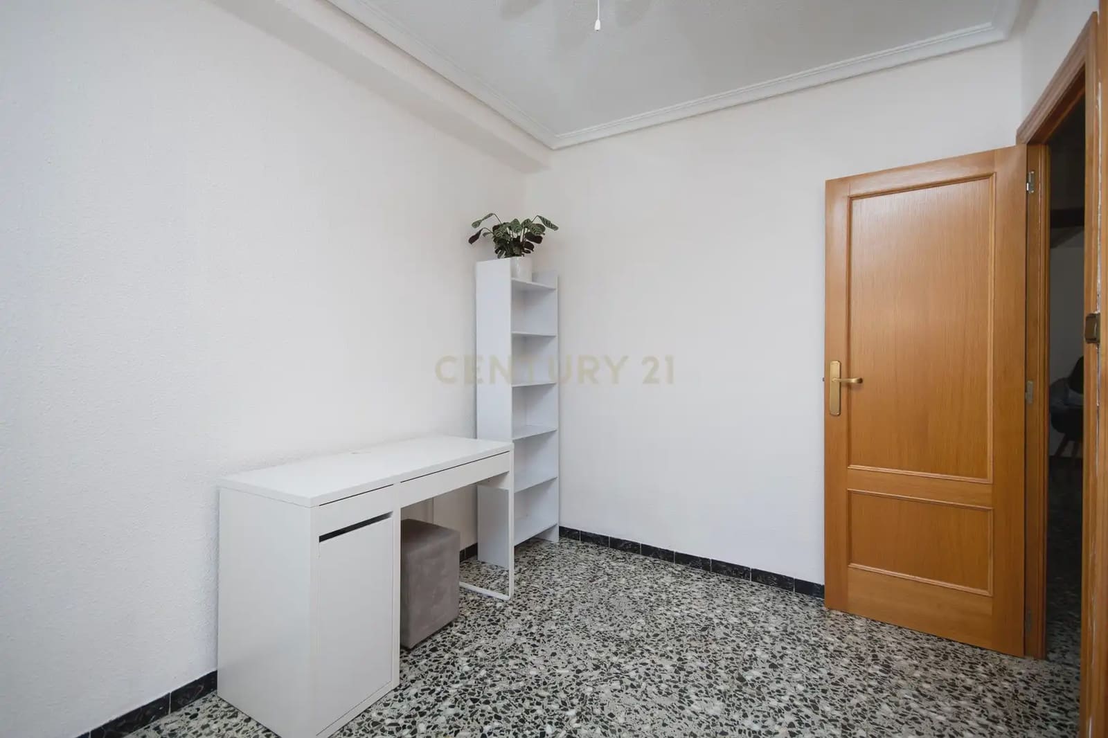 2 soveværelse Lejlighed til salg i Alicante by med garage - € 229.000 (Ref: 9848239)