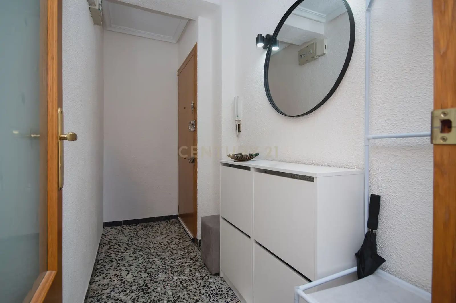2 soveværelse Lejlighed til salg i Alicante by med garage - € 229.000 (Ref: 9848239)