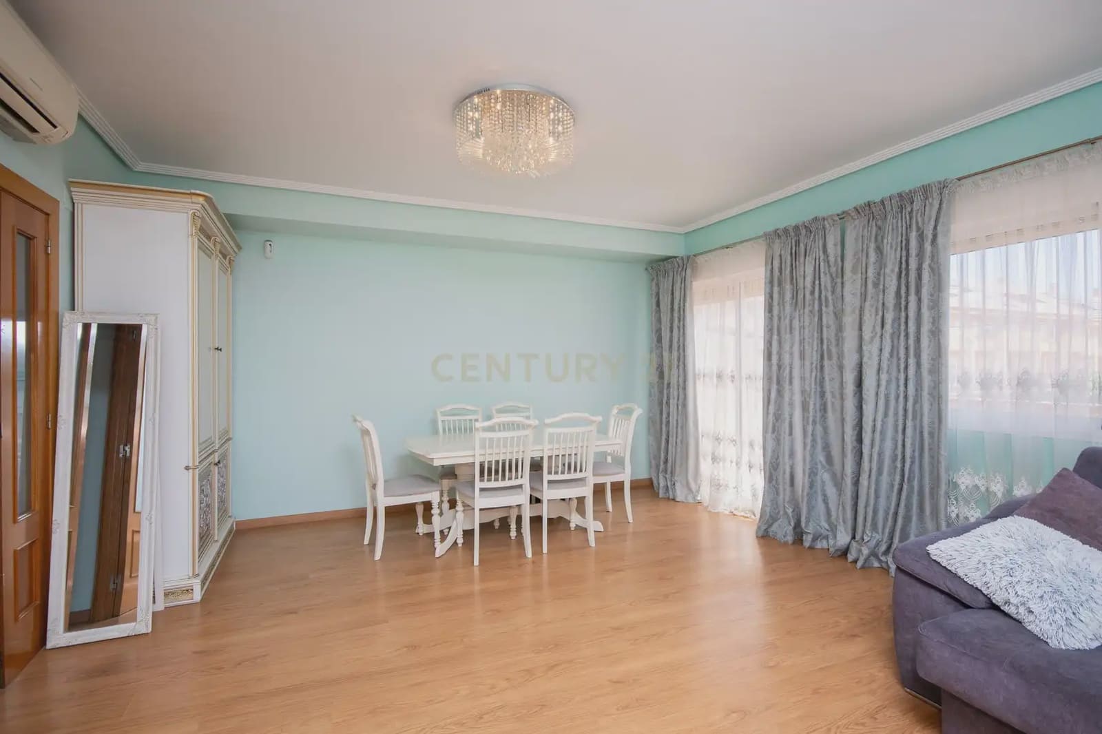 3 bedroom Townhouse for sale in Alicante / Alacant city with pool - € 569,000 (Ref: 9848241)