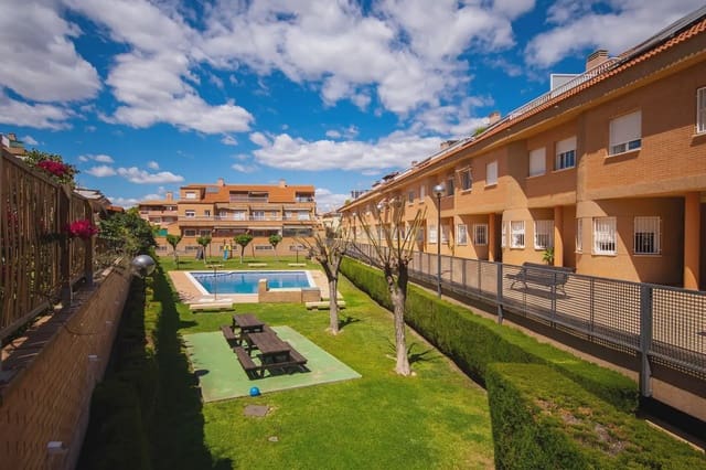 3 sypialnia Dom na sprzedaż w Alicante Golf, Miasto Alicante / Alacant z basenem - 569 000 € (Ref: 9848241)