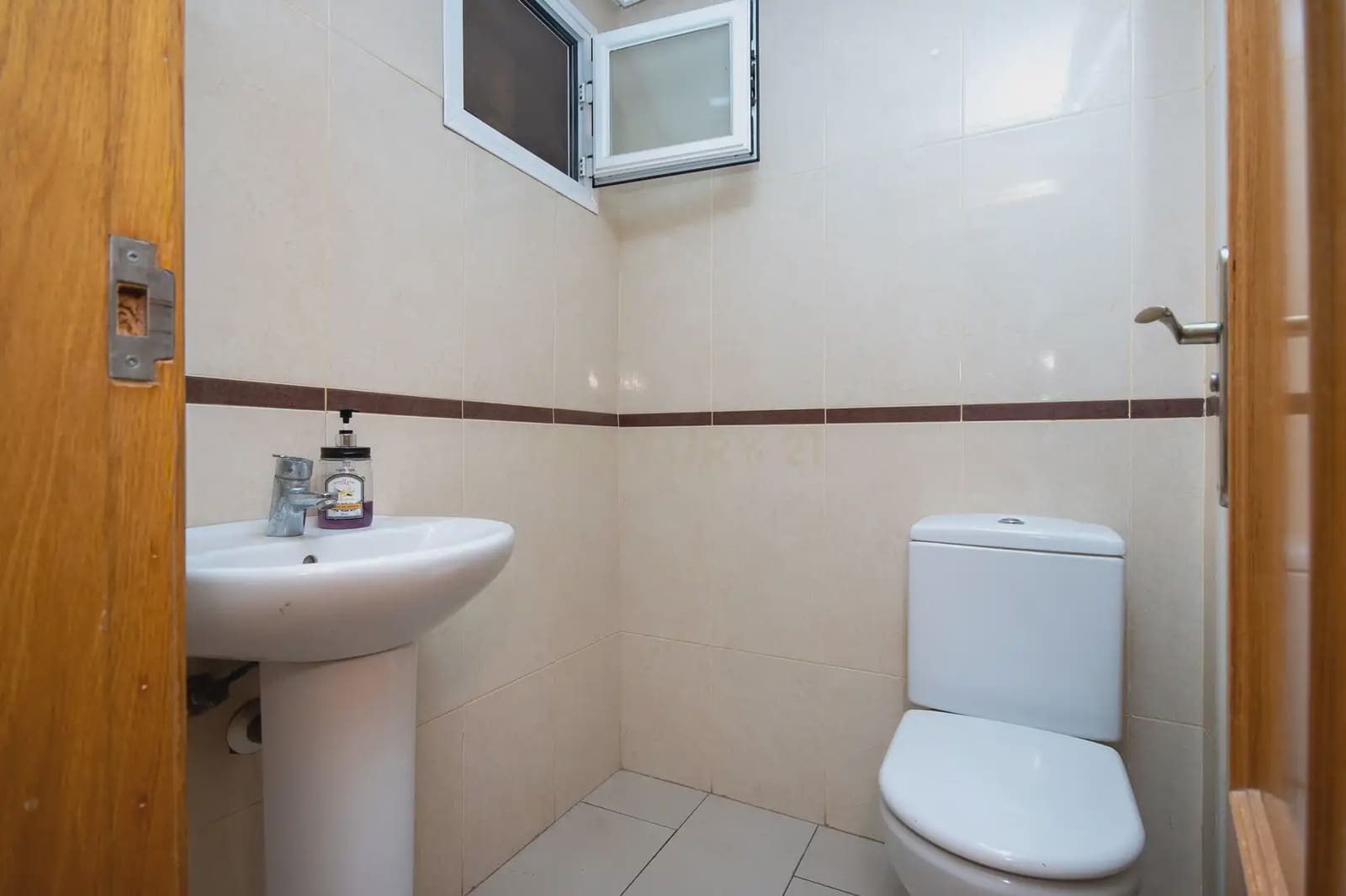 3 bedroom Townhouse for sale in Alicante / Alacant city with pool - € 569,000 (Ref: 9848241)