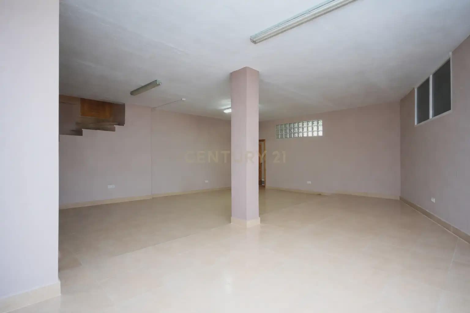 3 bedroom Townhouse for sale in Alicante / Alacant city with pool - € 569,000 (Ref: 9848241)