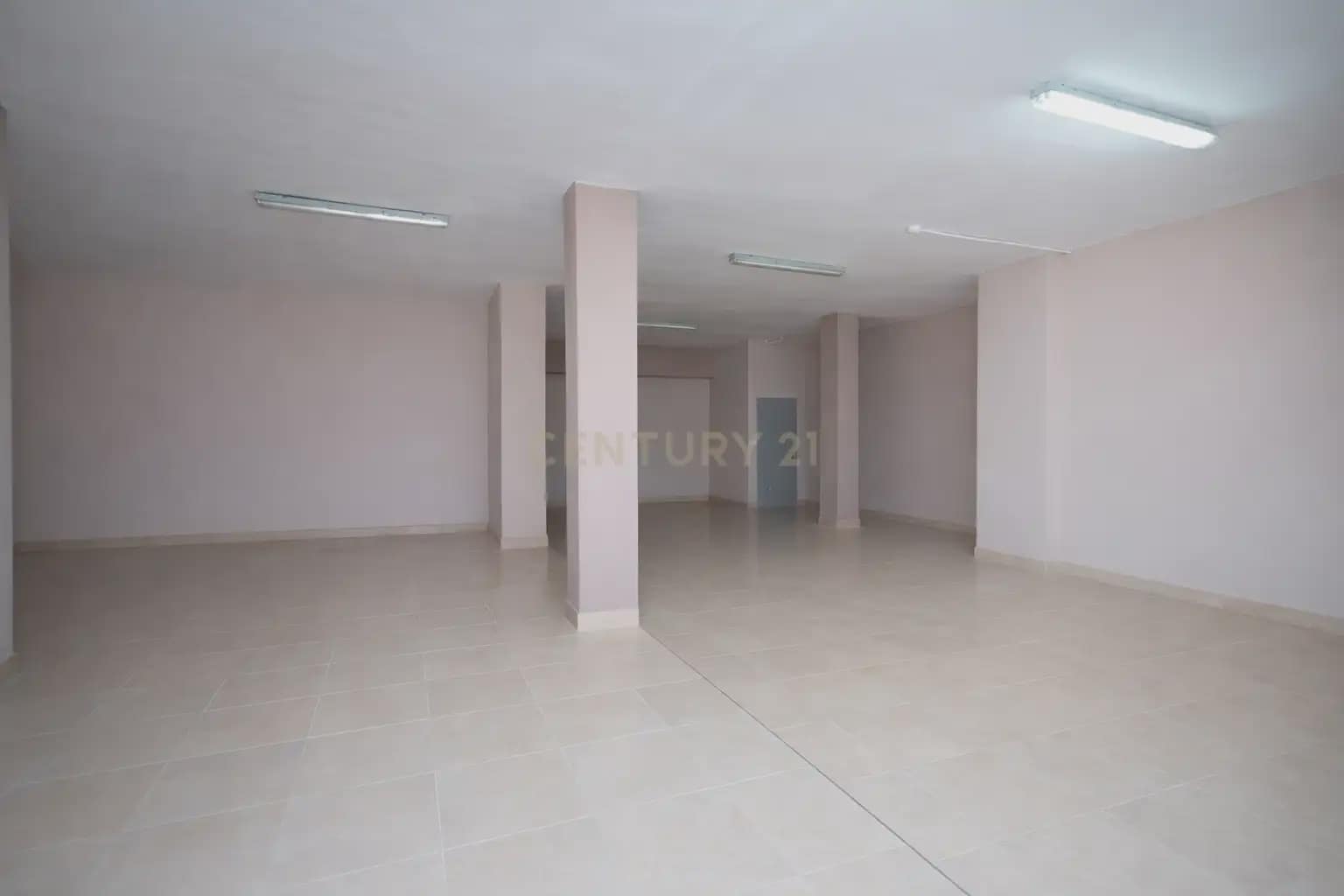 3 bedroom Townhouse for sale in Alicante / Alacant city with pool - € 569,000 (Ref: 9848241)