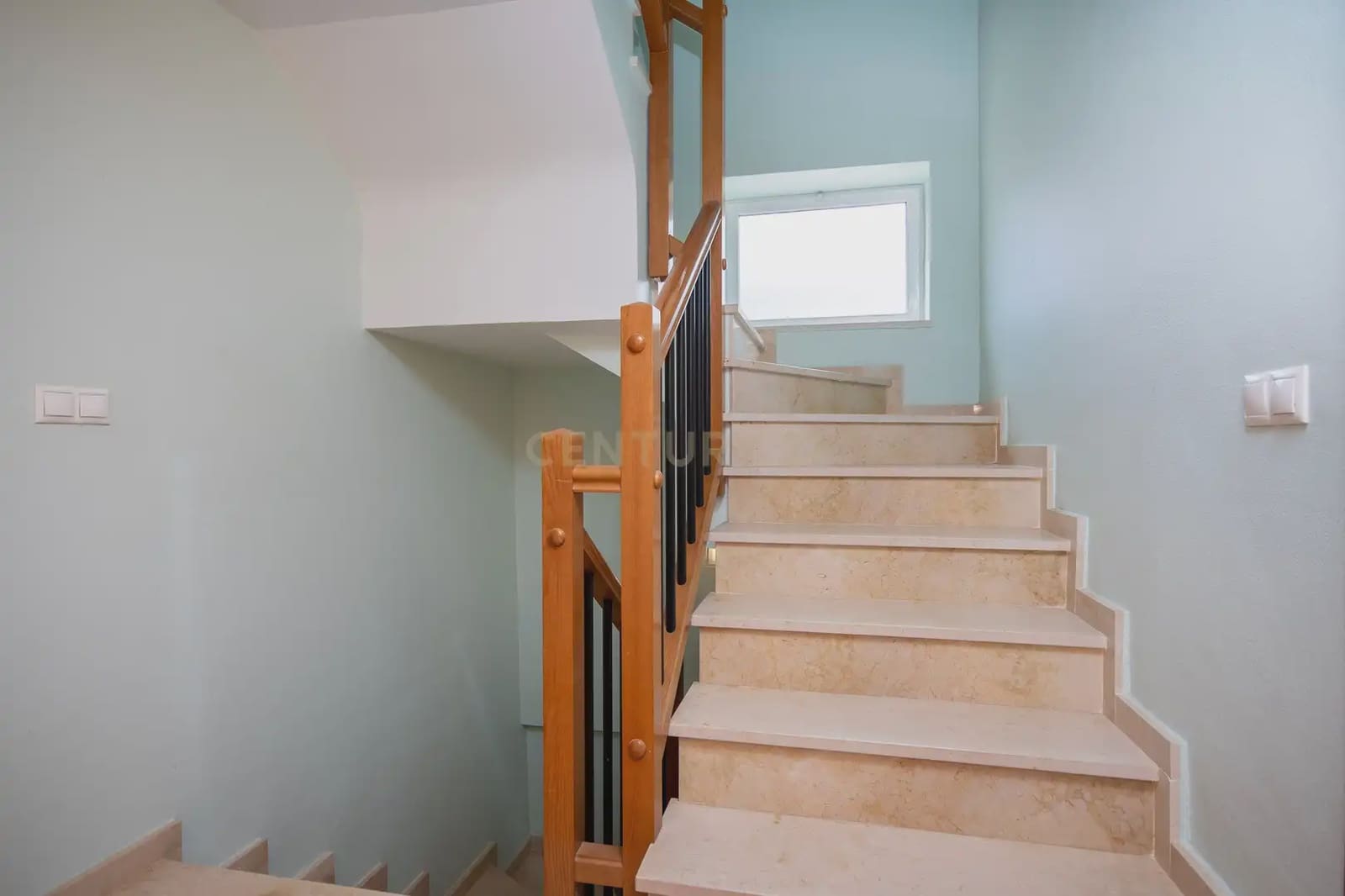 3 bedroom Townhouse for sale in Alicante / Alacant city with pool - € 569,000 (Ref: 9848241)