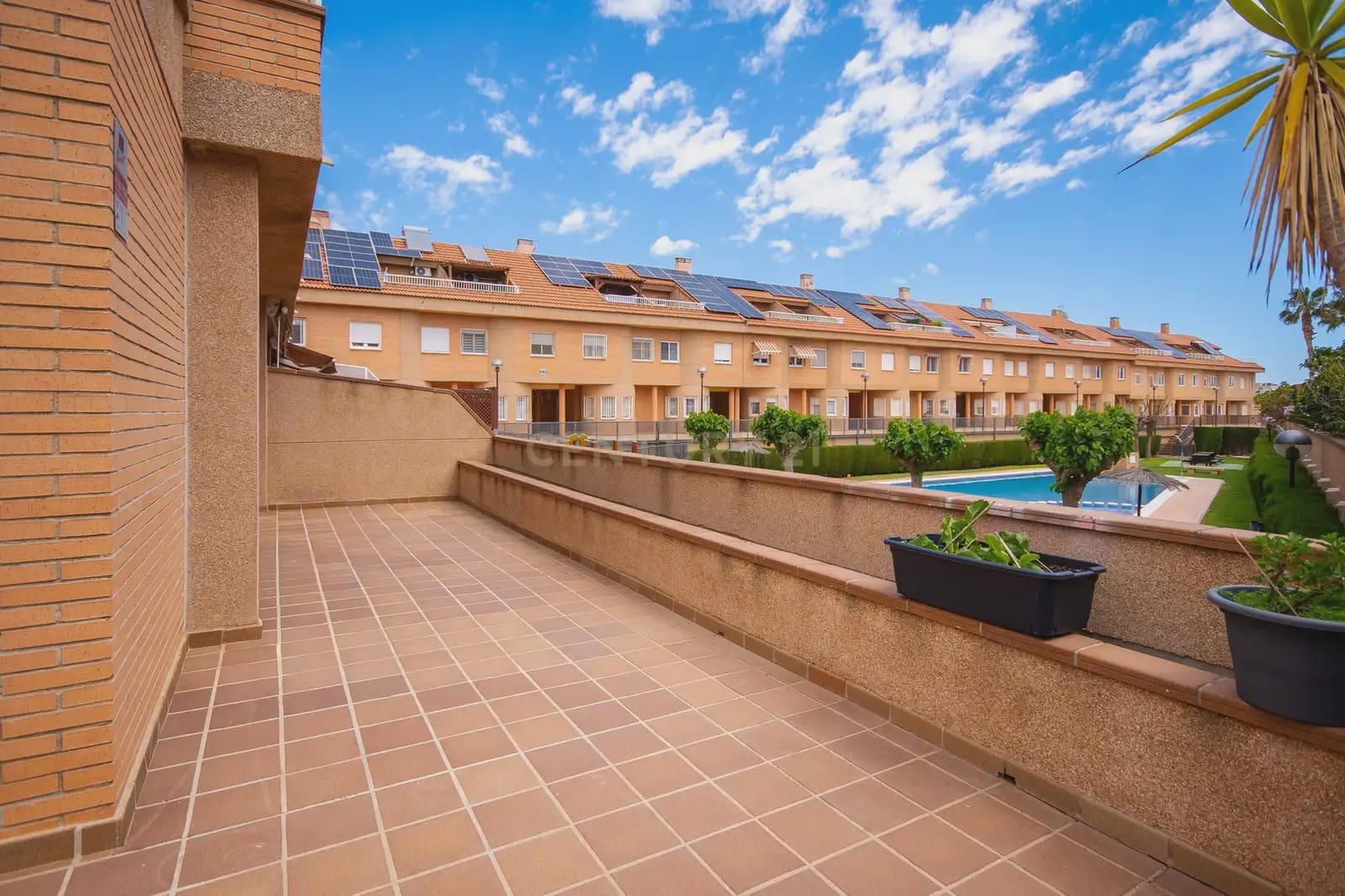 3 bedroom Townhouse for sale in Alicante / Alacant city with pool - € 569,000 (Ref: 9848241)