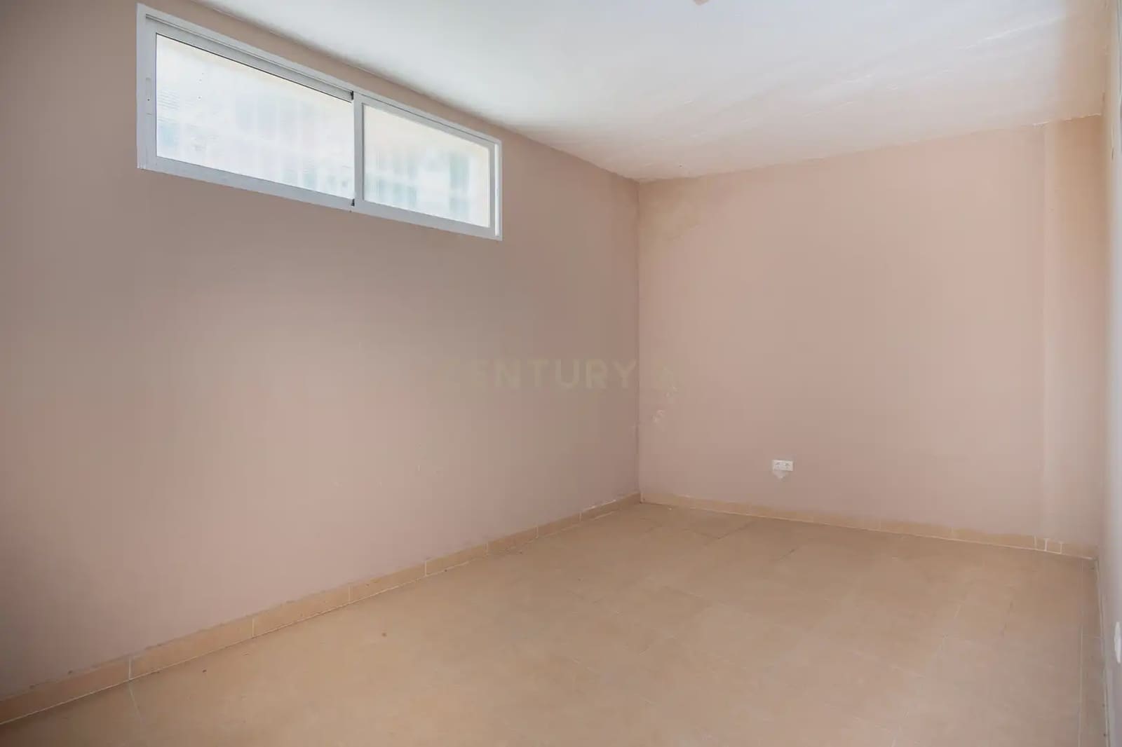 3 bedroom Townhouse for sale in Alicante / Alacant city with pool - € 569,000 (Ref: 9848241)