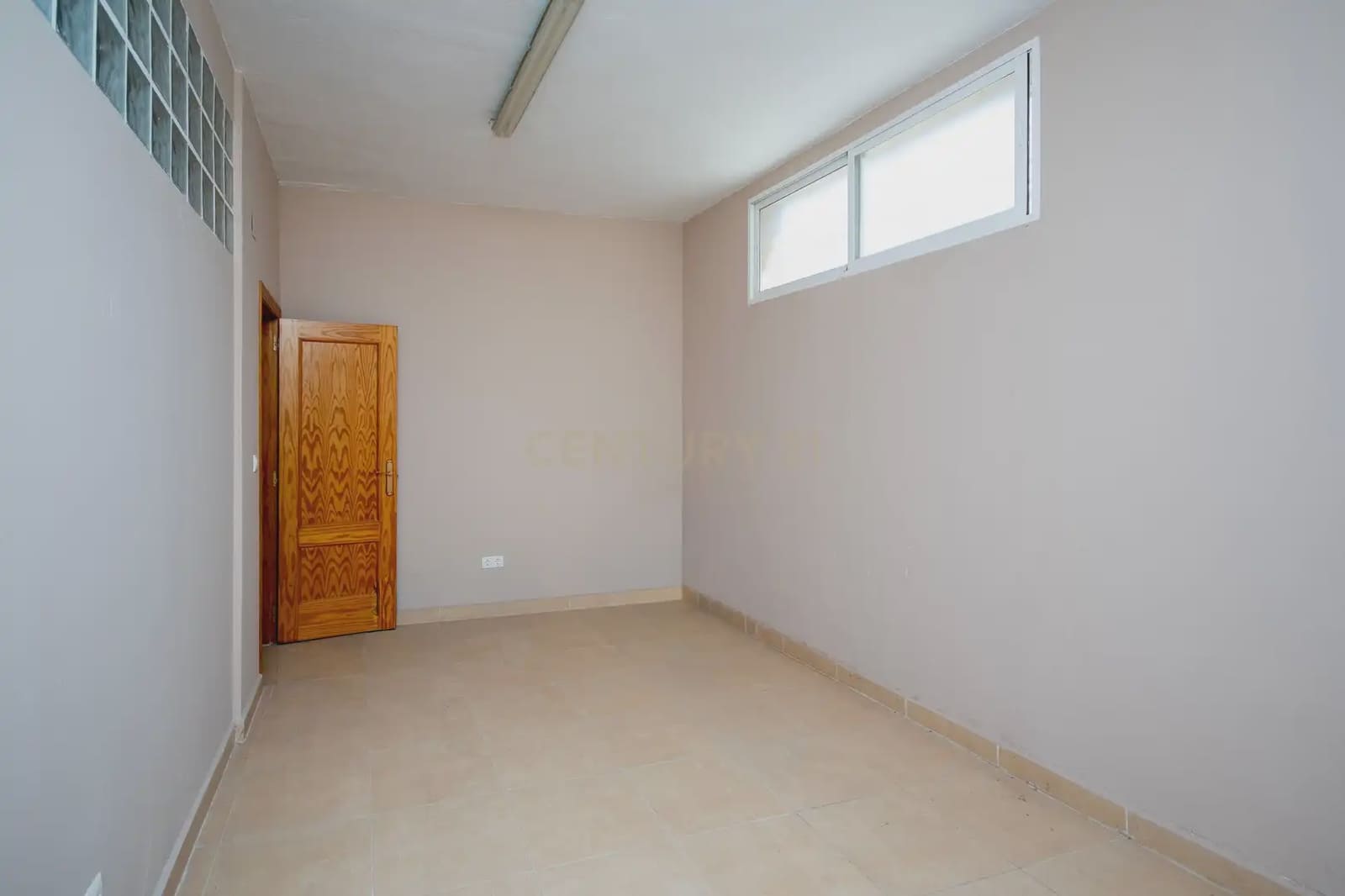 3 bedroom Townhouse for sale in Alicante / Alacant city with pool - € 569,000 (Ref: 9848241)