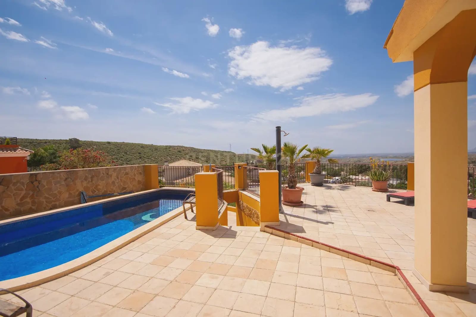 3 quarto Moradia para venda em Busot com piscina - 559 000 € (Ref: 9848242)