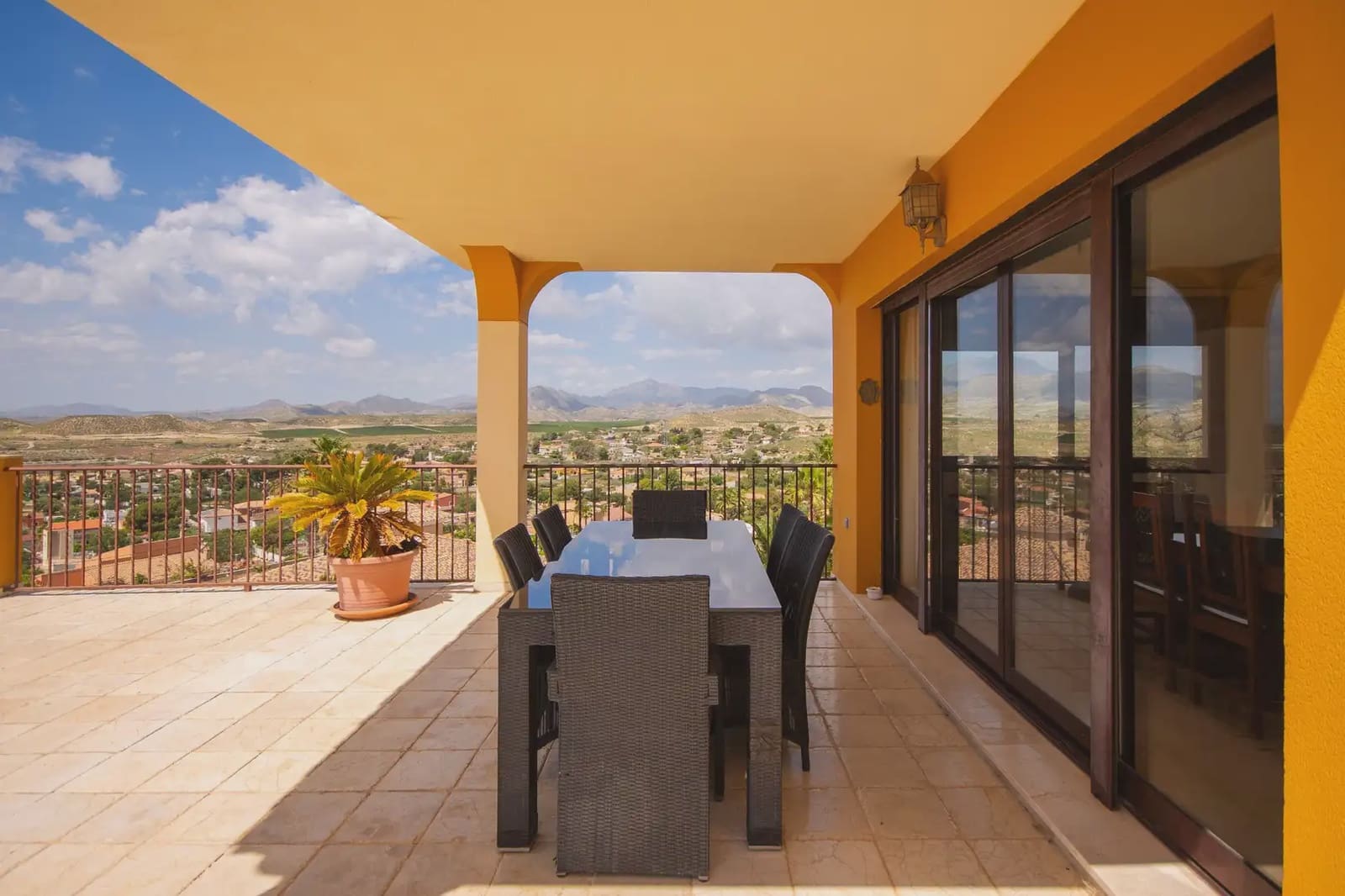 3 quarto Moradia para venda em Busot com piscina - 559 000 € (Ref: 9848242)
