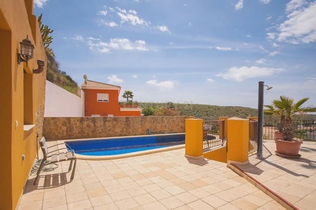 3 quarto Moradia para venda em Busot com piscina - 559 000 € (Ref: 9848242)