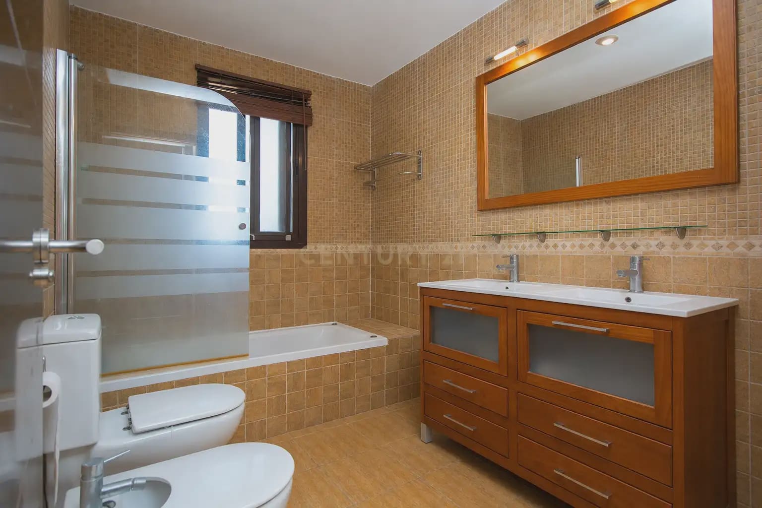 3 quarto Moradia para venda em Busot com piscina - 559 000 € (Ref: 9848242)