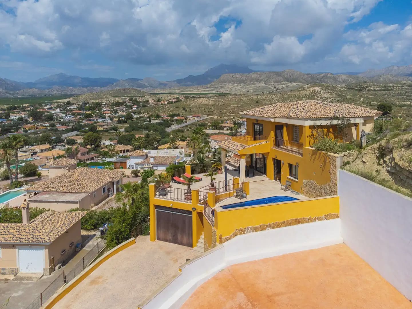 3 quarto Moradia para venda em Busot com piscina - 559 000 € (Ref: 9848242)