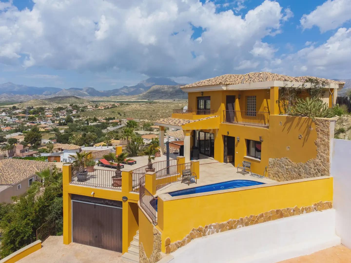3 quarto Moradia para venda em Busot com piscina - 559 000 € (Ref: 9848242)