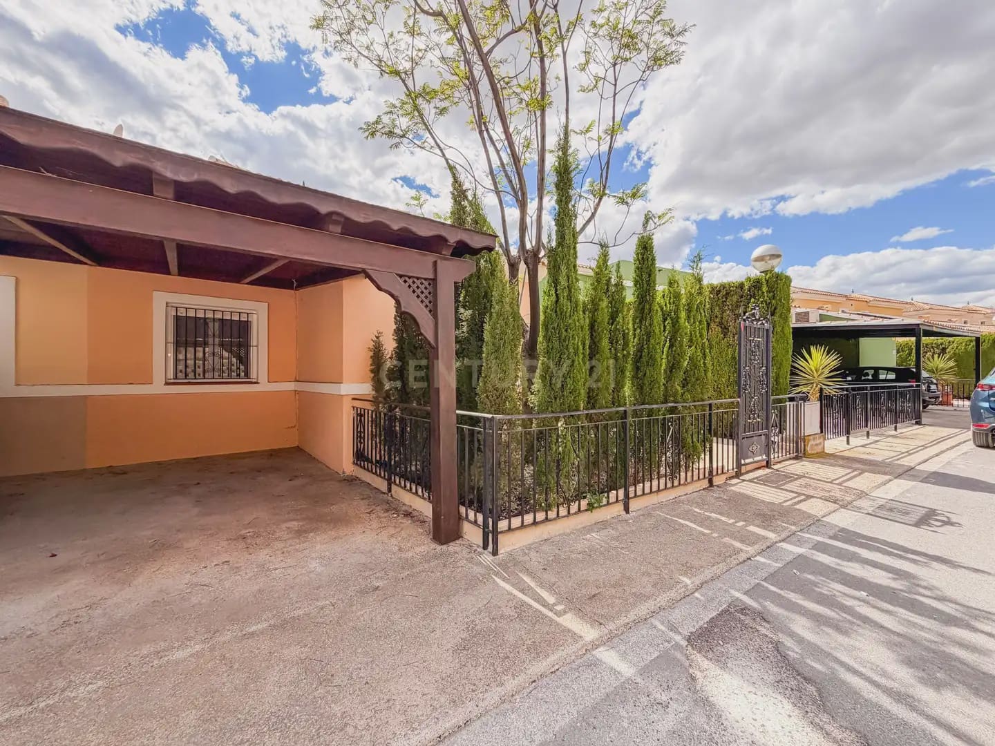 3 bedroom Townhouse for sale in Muchamiel / Mutxamel with pool garage - € 298,000 (Ref: 9848243)