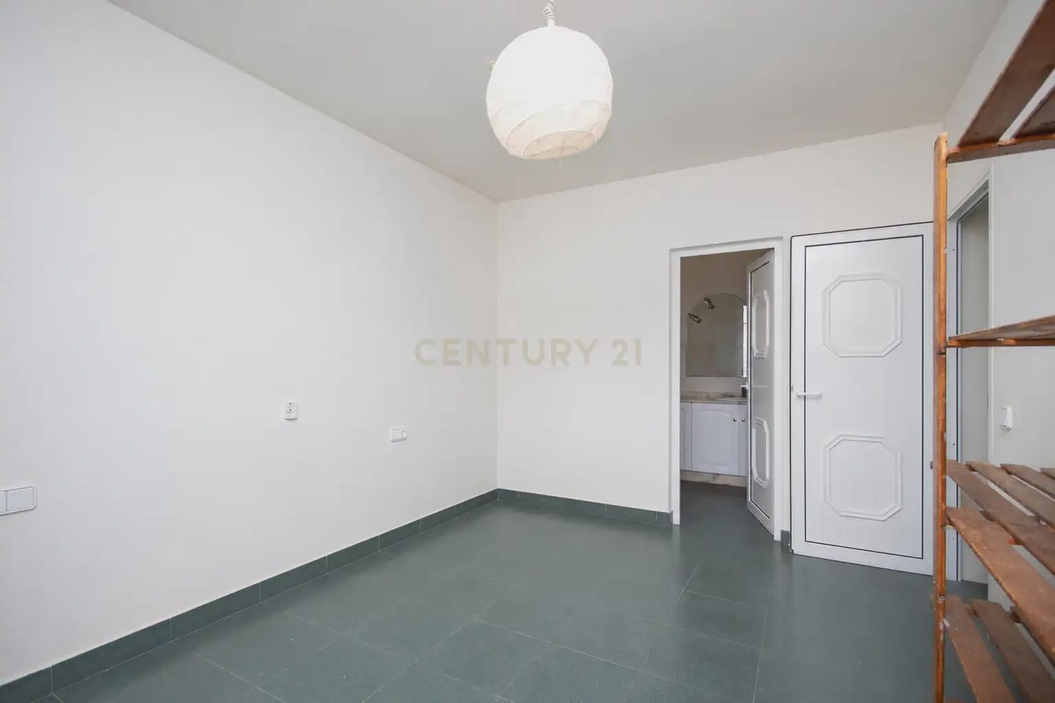 3 quarto Moradia para venda em Alicante cidade com piscina - 415 000 € (Ref: 9879795)