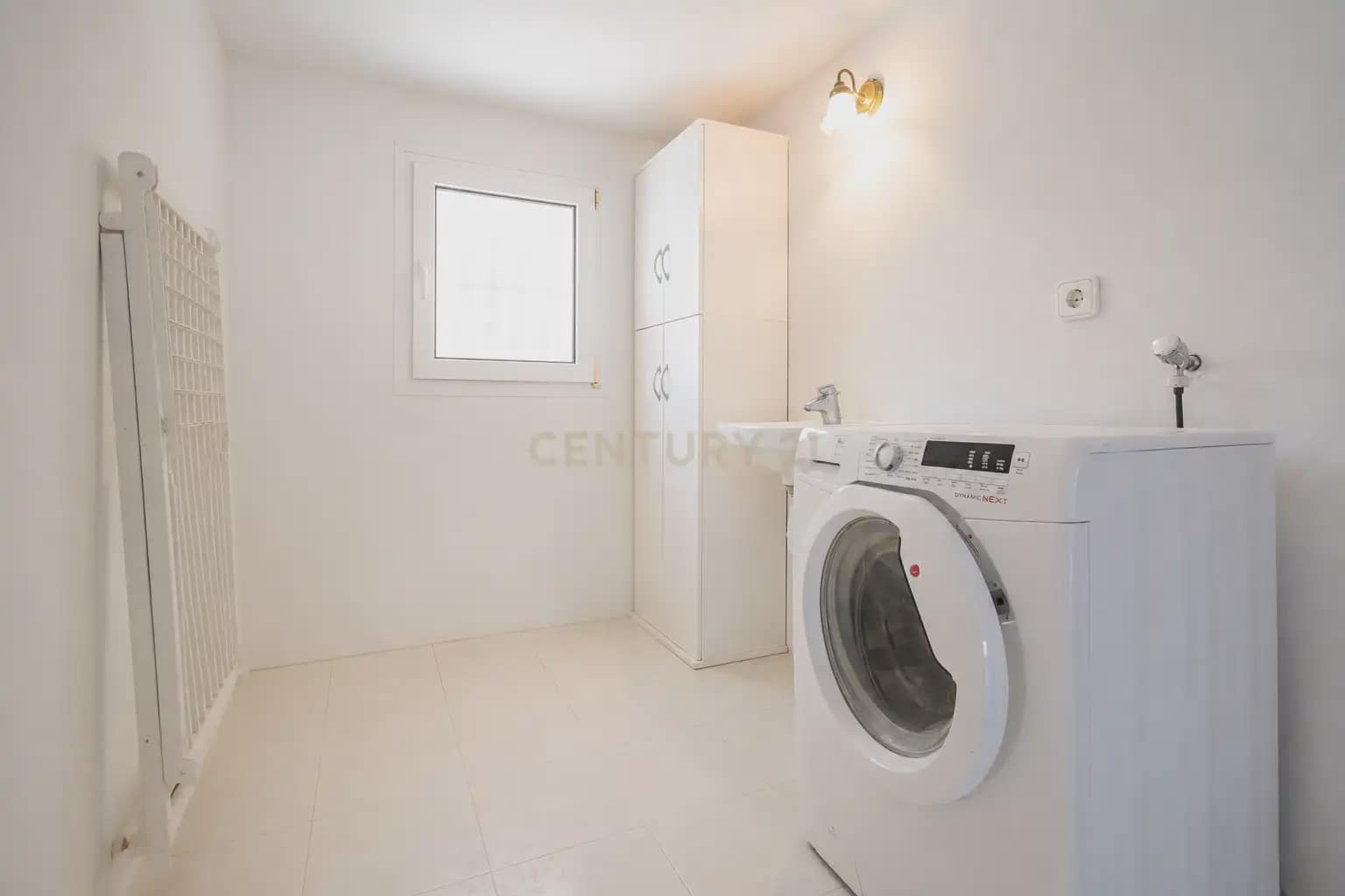 3 quarto Moradia para venda em Alicante cidade com piscina - 415 000 € (Ref: 9879795)