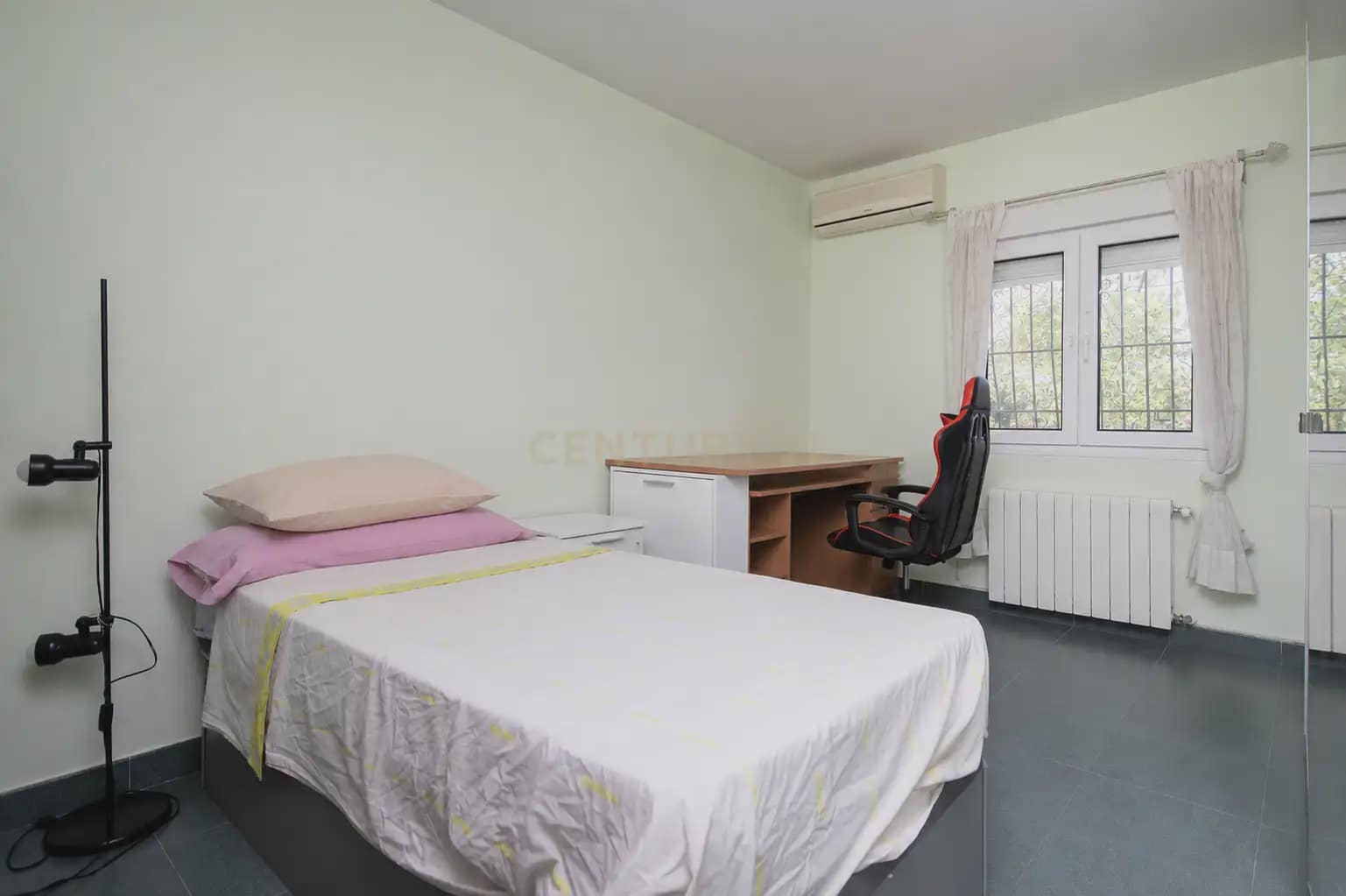 3 quarto Moradia para venda em Alicante cidade com piscina - 415 000 € (Ref: 9879795)