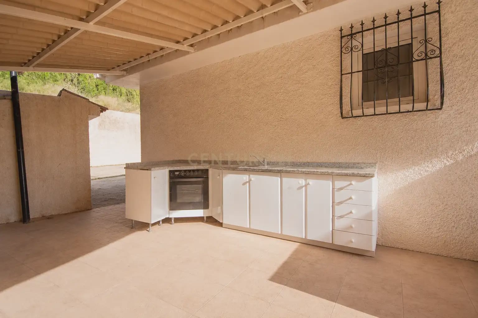 3 quarto Moradia para venda em Alicante cidade com piscina - 415 000 € (Ref: 9879795)