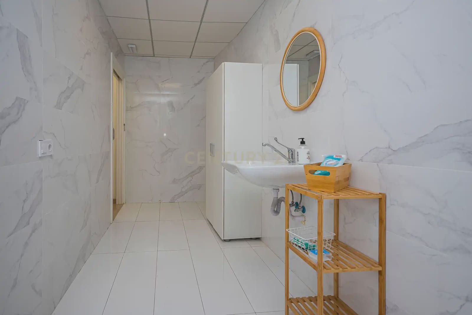 Komercyjne na sprzedaż w Miasto Alicante / Alacant - 45 000 € (Ref: 9889311)