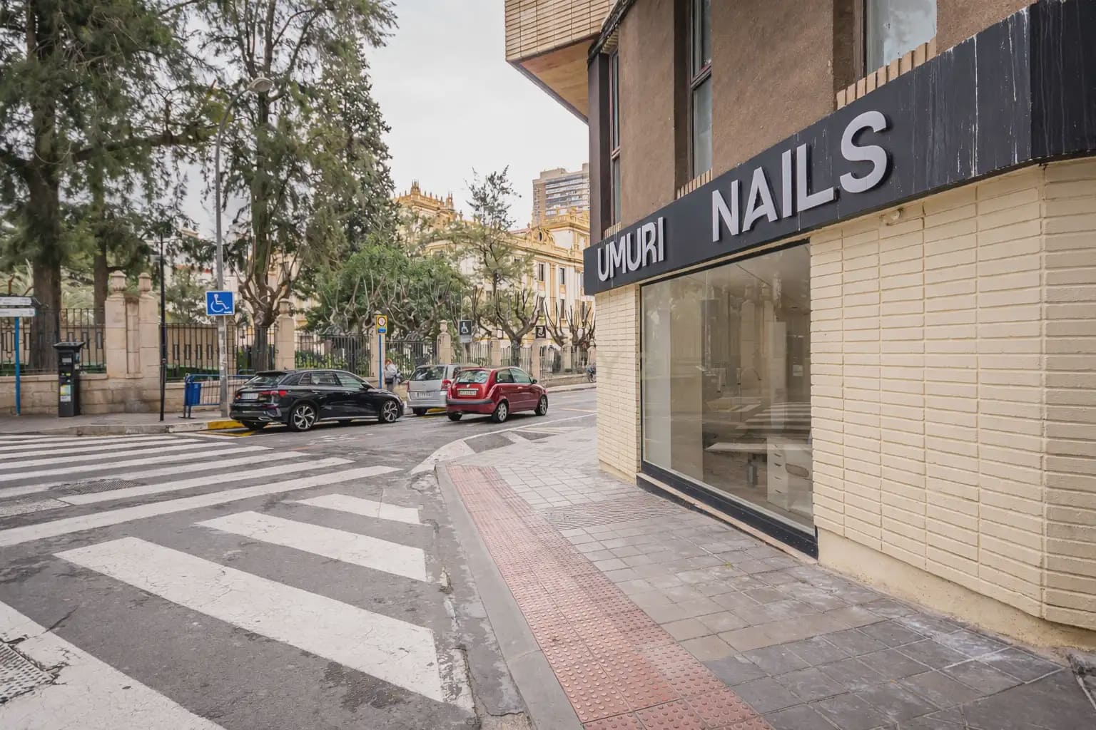 Komercyjne na sprzedaż w Miasto Alicante / Alacant - 45 000 € (Ref: 9889311)