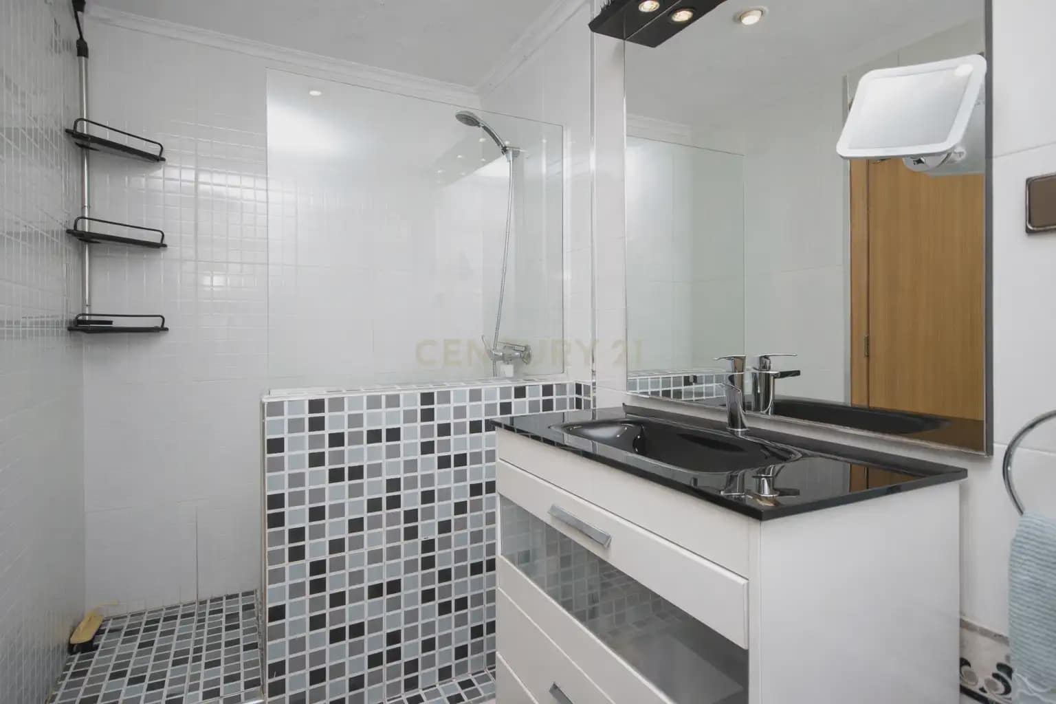 3 sypialnia Apartament na sprzedaż w Miasto Alicante / Alacant - 159 000 € (Ref: 9889312)