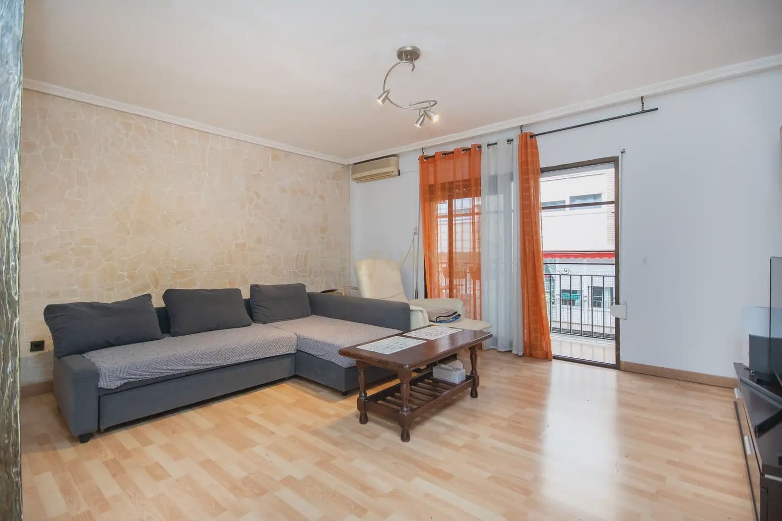 3 sypialnia Apartament na sprzedaż w Miasto Alicante / Alacant - 159 000 € (Ref: 9889312)