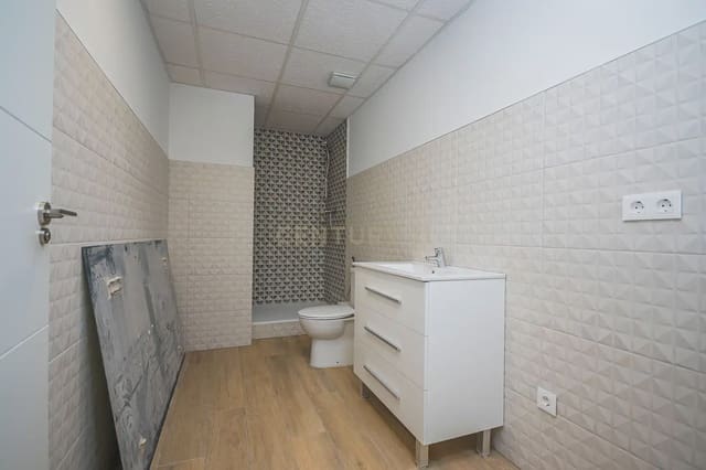Biuro do wynajęcia w Cabo de las Huertas, Miasto Alicante / Alacant z basenem - 650 € (Ref: 9889313)