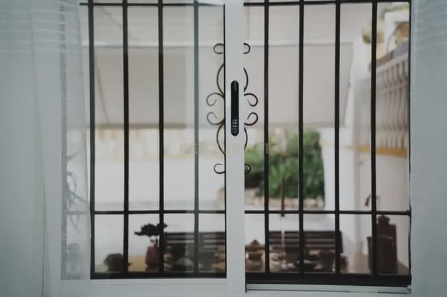 2 soveværelse Bungalow til leje i Arenales del Sol, Elche / Elx med swimmingpool - € 1.200 (Ref: 9889314)