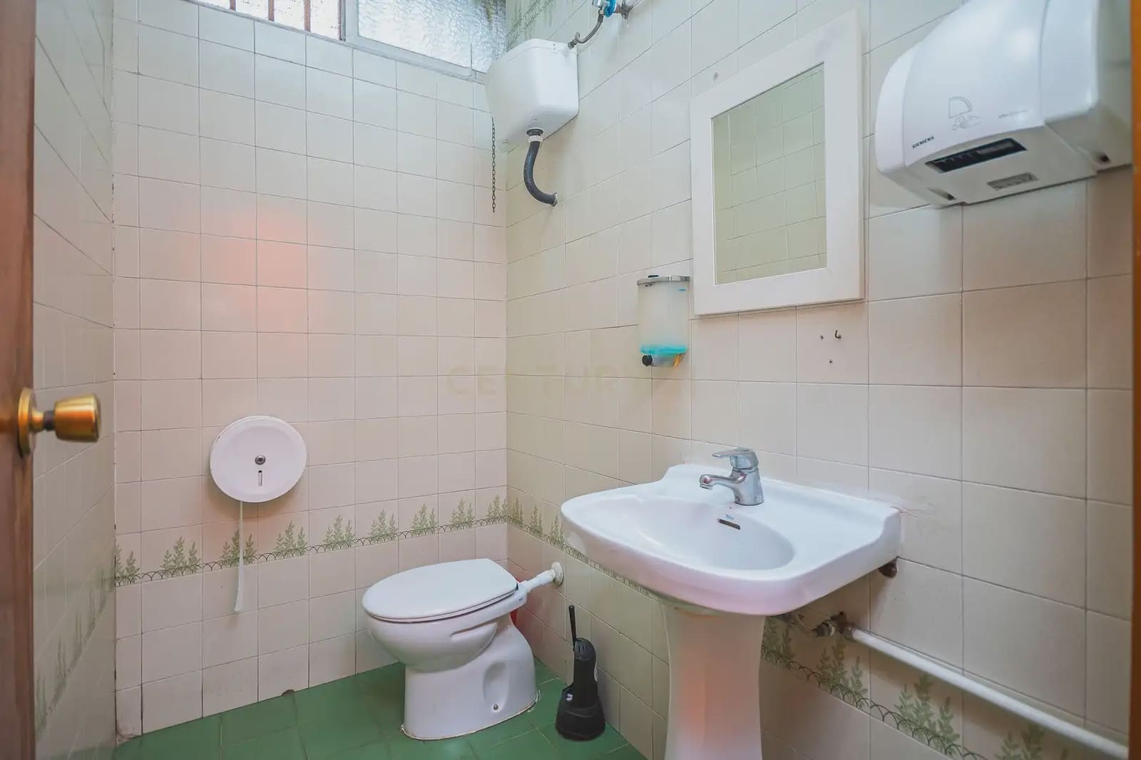 Commercieel te koop in El Campello - € 346.000 (Ref: 9905105)