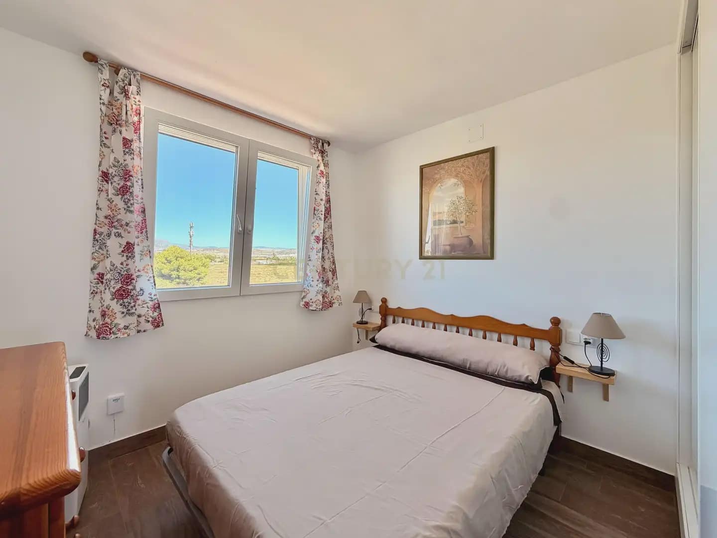 3 bedroom Flat for rent in El Campello with garage - € 1,350 (Ref: 9958567)