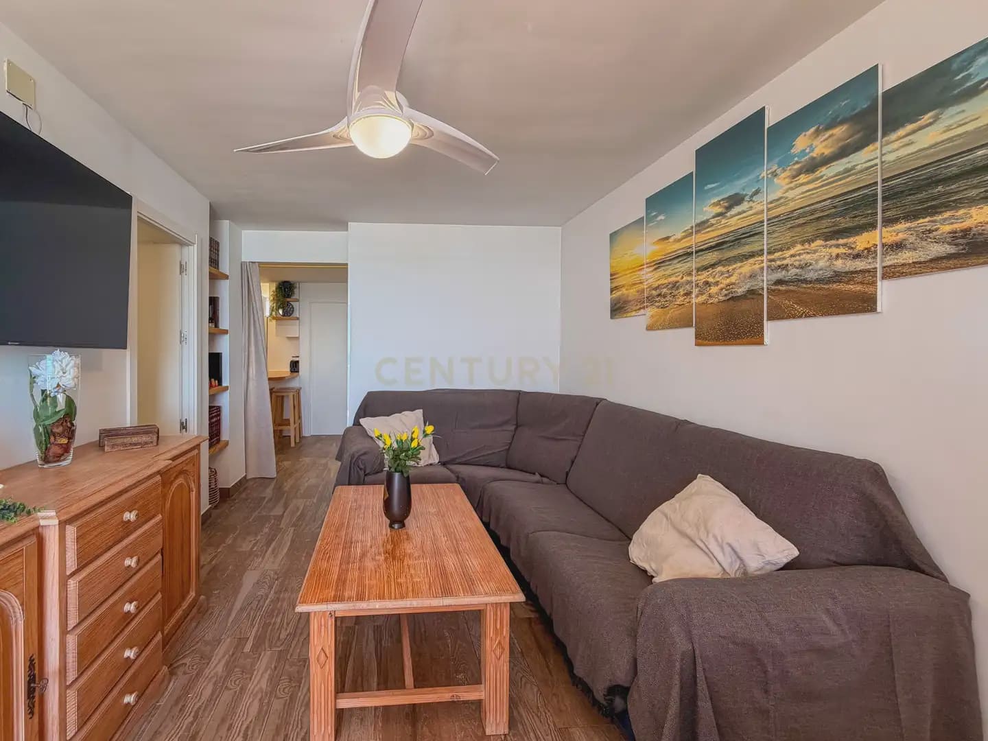 3 bedroom Flat for rent in El Campello with garage - € 1,350 (Ref: 9958567)