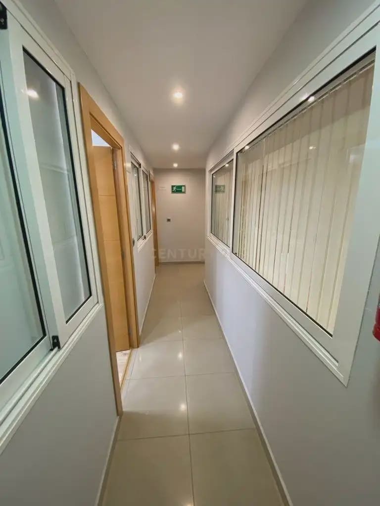 Kontor til leje i Alicante by - € 1.200 (Ref: 9958568)