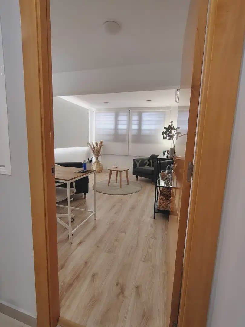 Kontor til leje i Alicante by - € 1.200 (Ref: 9958568)