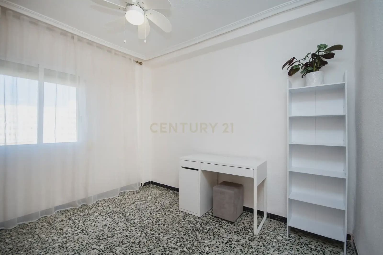 2 chambre Appartement à vendre à Alicante ville avec garage - 185 900 € (Ref: 9958569)