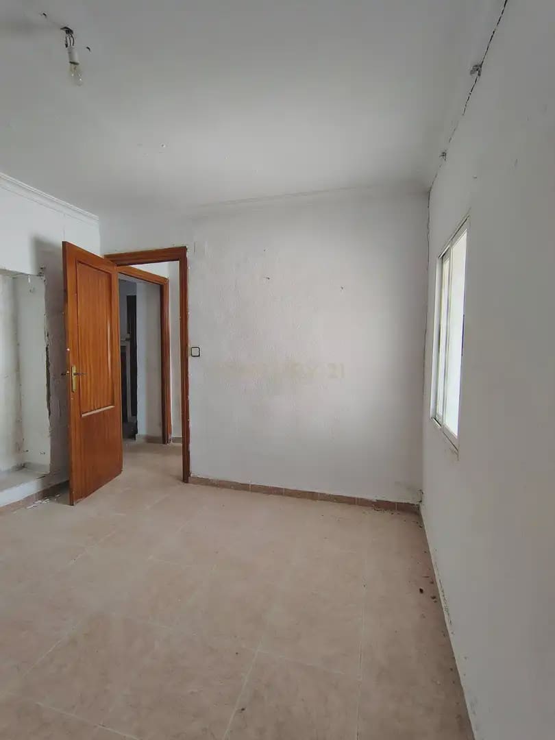 3 chambre Maison de Ville à vendre à Pinoso - 75 000 € (Ref: 9980058)
