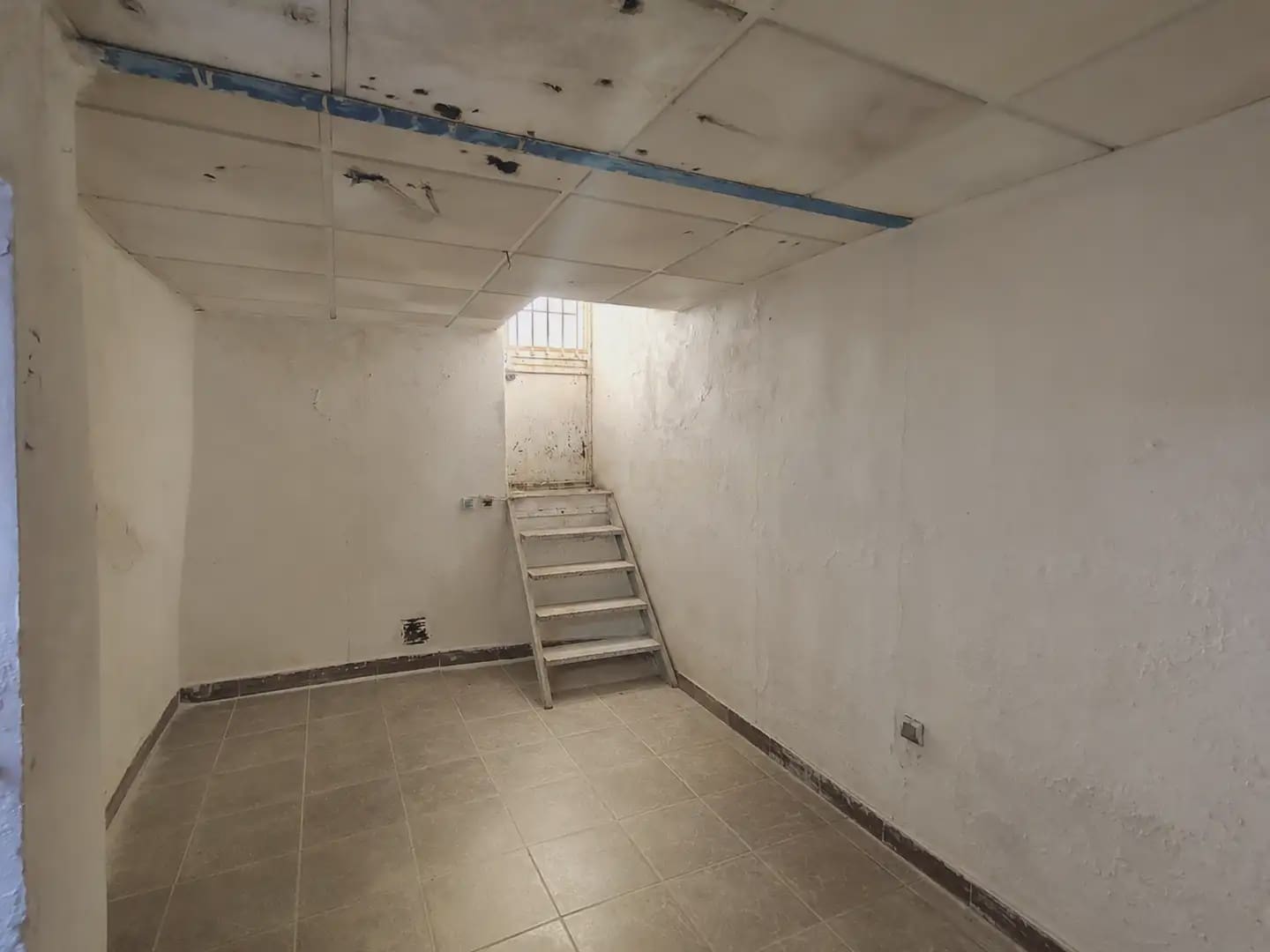 3 chambre Maison de Ville à vendre à Pinoso - 75 000 € (Ref: 9980058)