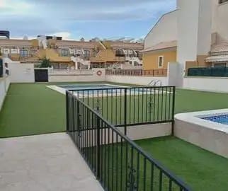 2 soverom Leilighet til leie i Elche / Elx med svømmebasseng - € 1 150 (Ref: 9980059)