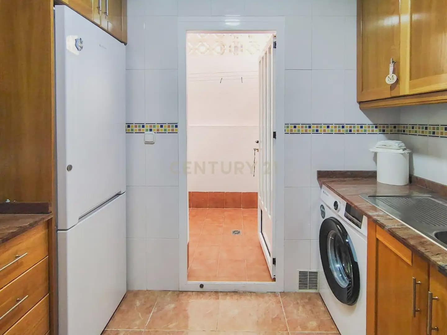 2 soverom Leilighet til leie i Elche / Elx med svømmebasseng - € 1 150 (Ref: 9980059)