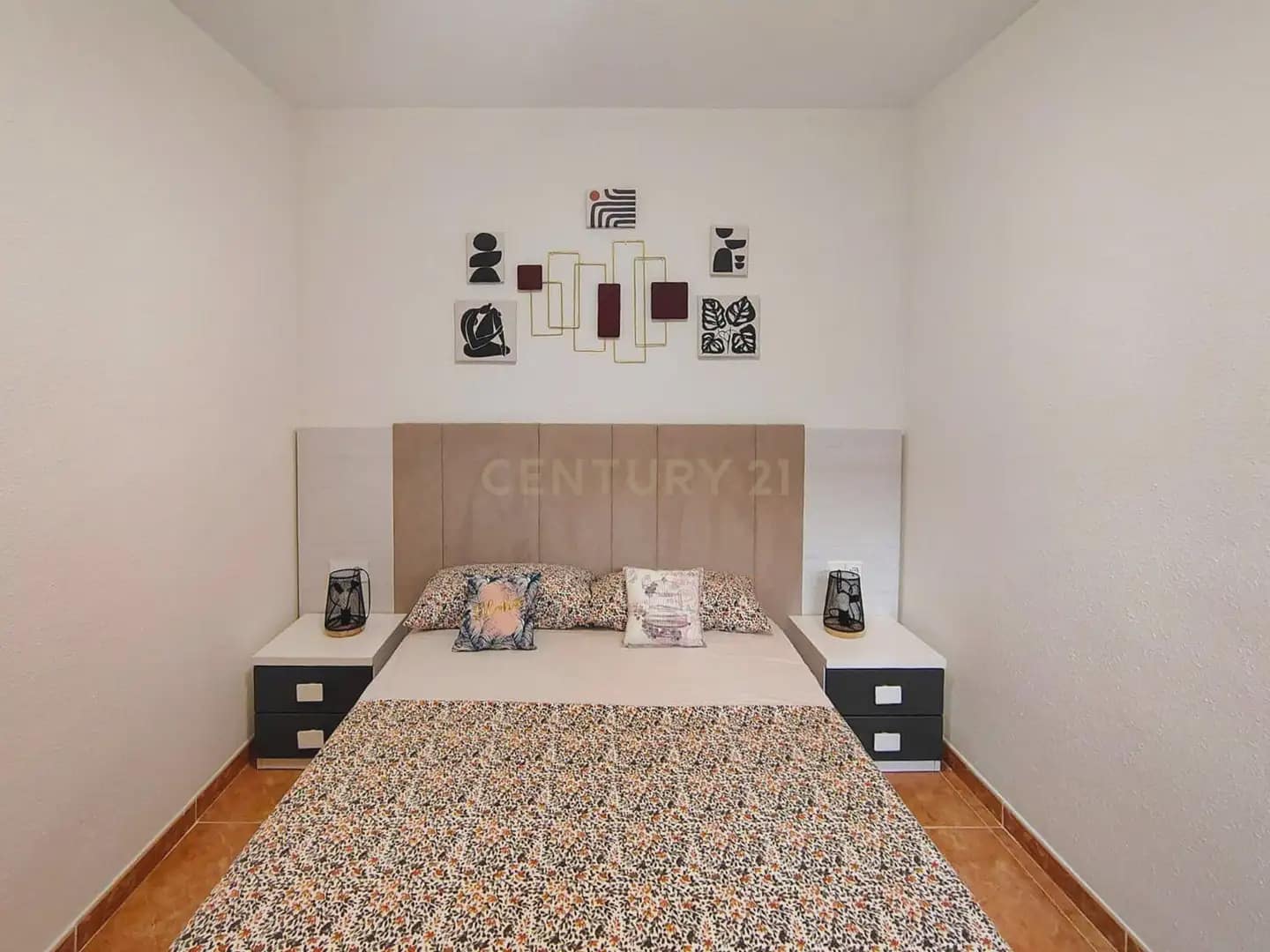 2 soverom Leilighet til leie i Elche / Elx med svømmebasseng - € 1 150 (Ref: 9980059)