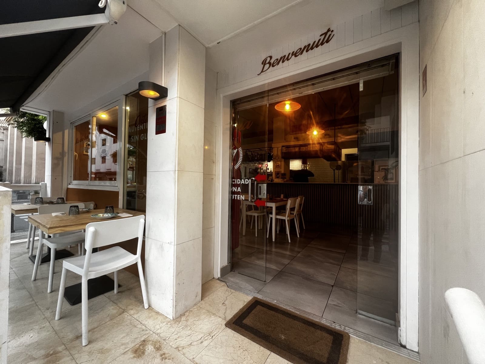 Restaurant/bar te huur in Ibiza dorp - € 2.850 (Ref: 9306402)