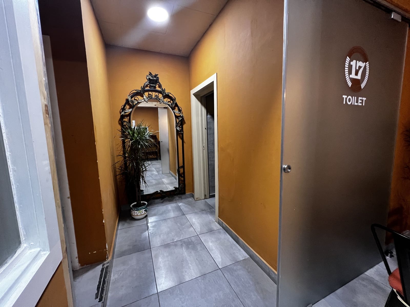 Restaurant/bar te huur in Ibiza dorp - € 2.850 (Ref: 9306402)