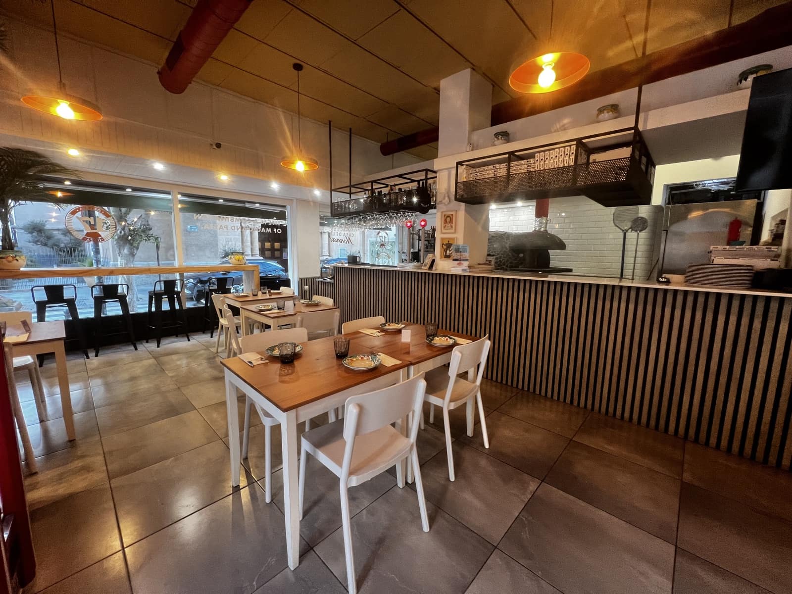 Restaurant/bar te huur in Ibiza dorp - € 2.850 (Ref: 9306402)