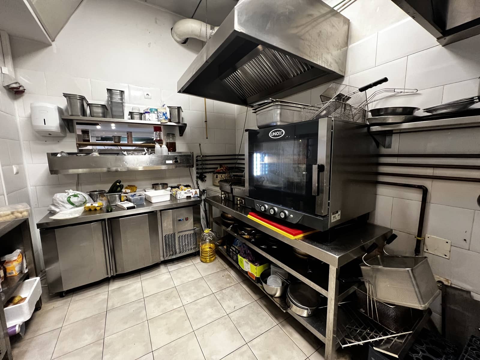 Restaurant/bar te huur in Ibiza dorp - € 2.850 (Ref: 9306402)