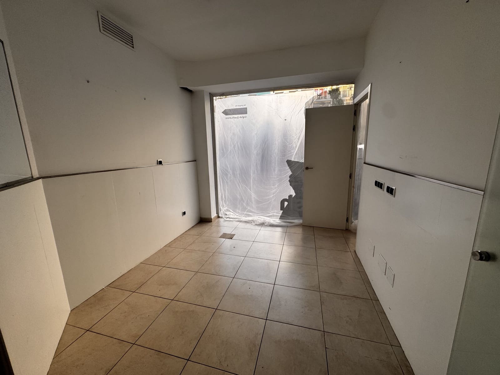 Winkelen te huur in Ibiza dorp - € 5.000 (Ref: 9306404)