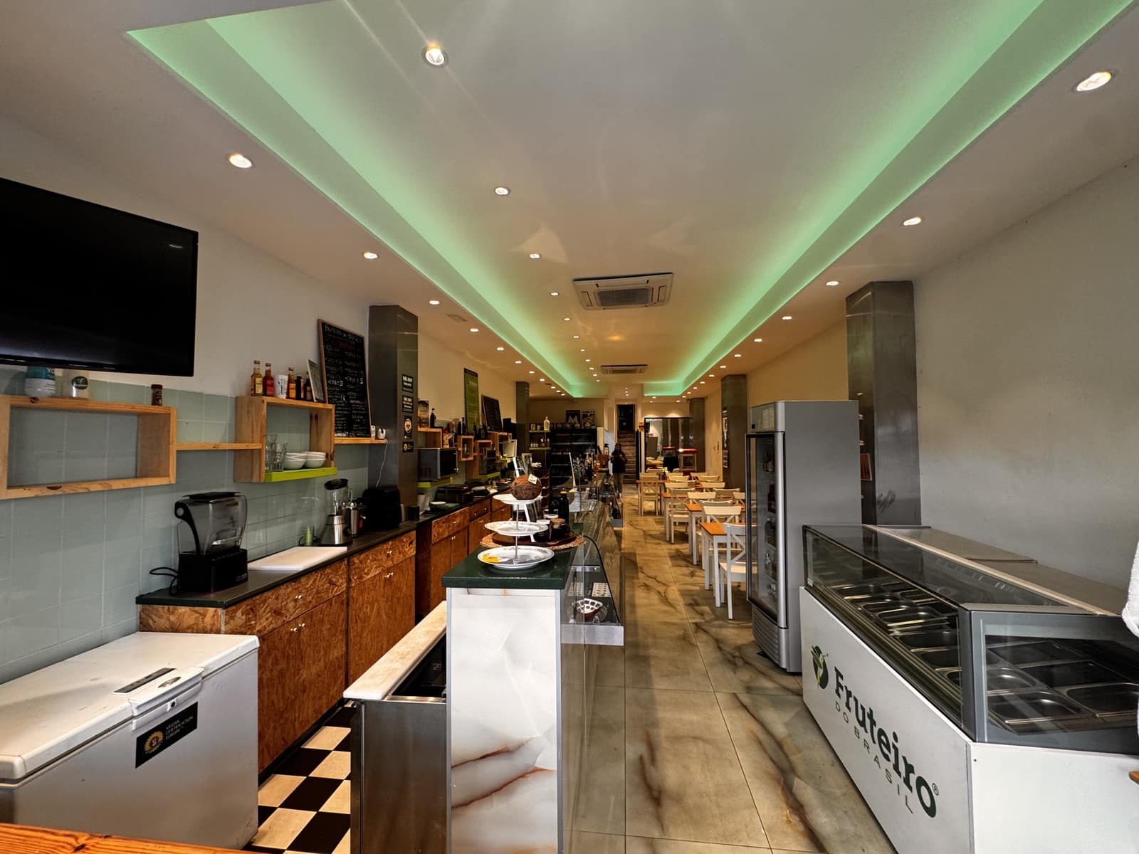 Restaurant/Bar à louer à Ibiza ville - 3 500 € (Ref: 9306405)