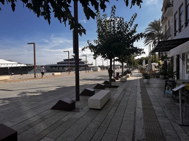 Restauracja lub bar do wynajęcia w Miasto Ibiza / Eivissa - 4 000 € (Ref: 9306414)