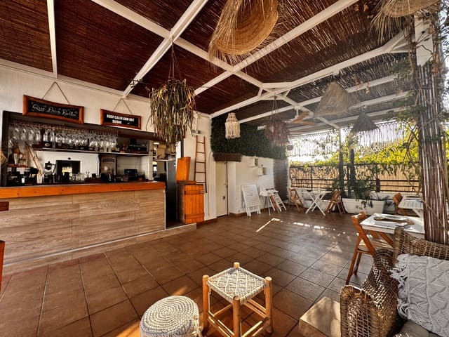 Restaurant/Bar til leie i Port des Torrent, San Jose / Sant Josep de Sa Talaia - € 2 200 (Ref: 9306447)