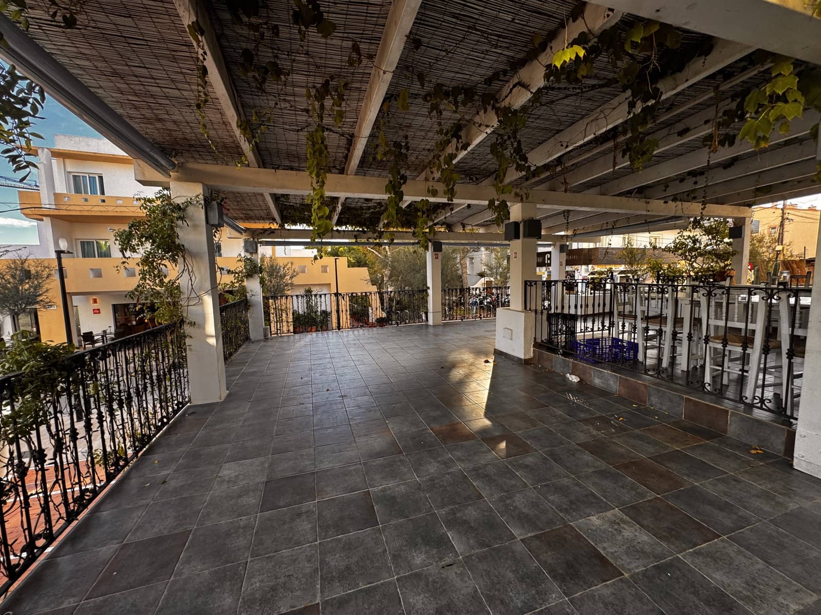 2 sypialnia Restauracja lub bar do wynajęcia w Gmina Formentera  - 4 150 € (Ref: 9331455)