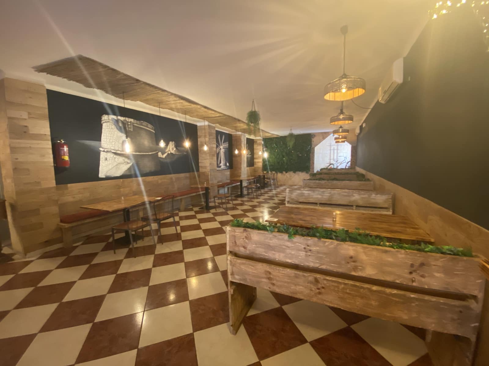 Restaurant/Bar til leje i Ibiza by - € 1.850 (Ref: 9331457)